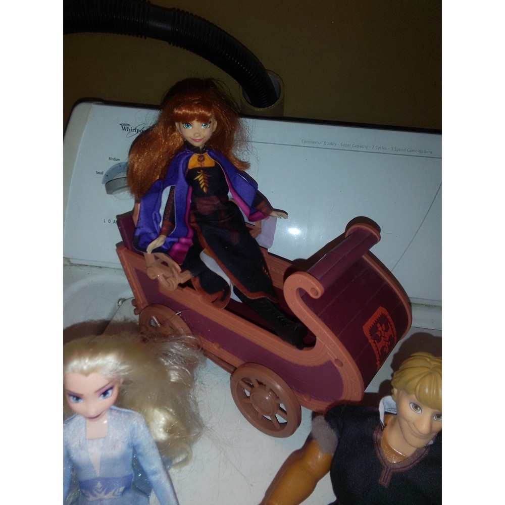 Elsa, Anna,  Kristoff,  Sven (TY Plush), Olaf Disney Sledding Adventure - Frozen - Picture 7 of 9